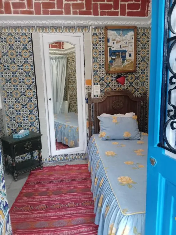 Single Room with Private Bathroom